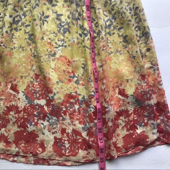 LC Lauren Conrad Floral Dress - Size 8 - Picture 7 of 8